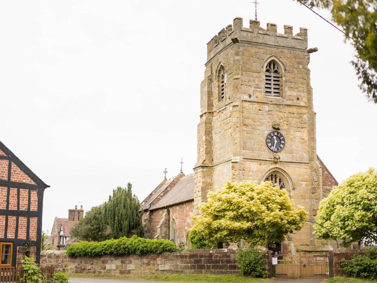 Pass The Keys Superb Space In The Idyllic Village Of Loppington Shrewsbury Exterior photo