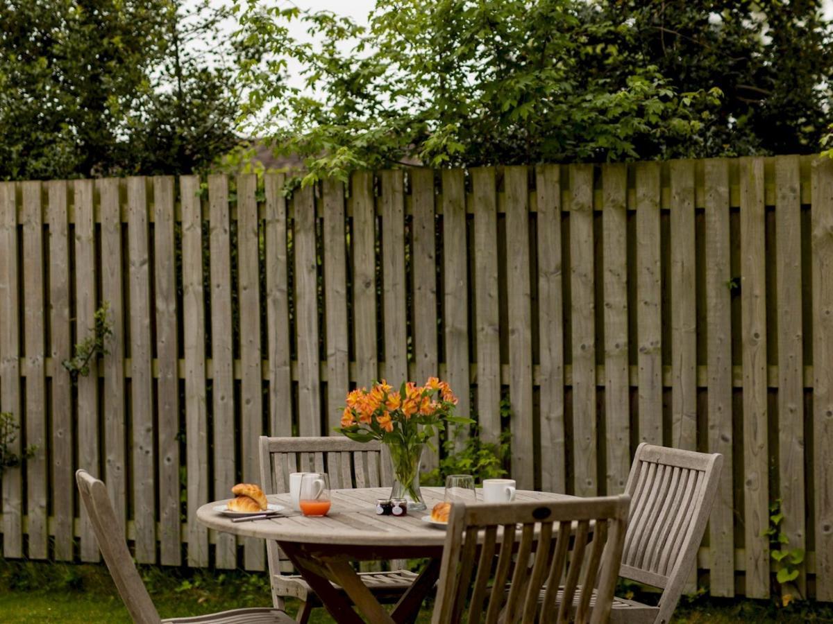 Pass The Keys Superb Space In The Idyllic Village Of Loppington Shrewsbury Exterior photo